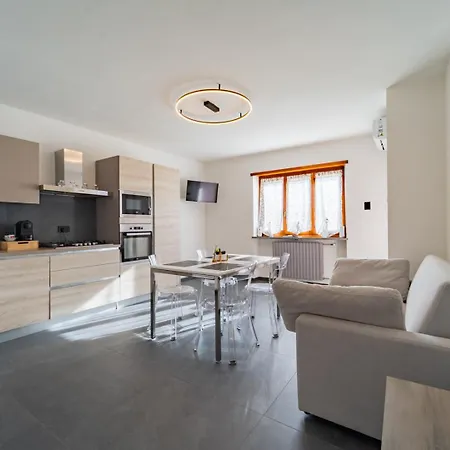 Apartmán Da Cichin 1 - Free Parking, Wi-fi & Ac Morozzo