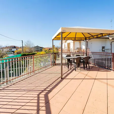 Da Cichin 1 - Free Parking, Wi-fi & Ac Apartament *