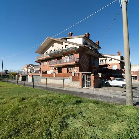 Da Cichin 1 - Free Parking, Wi-fi & Ac Apartament *